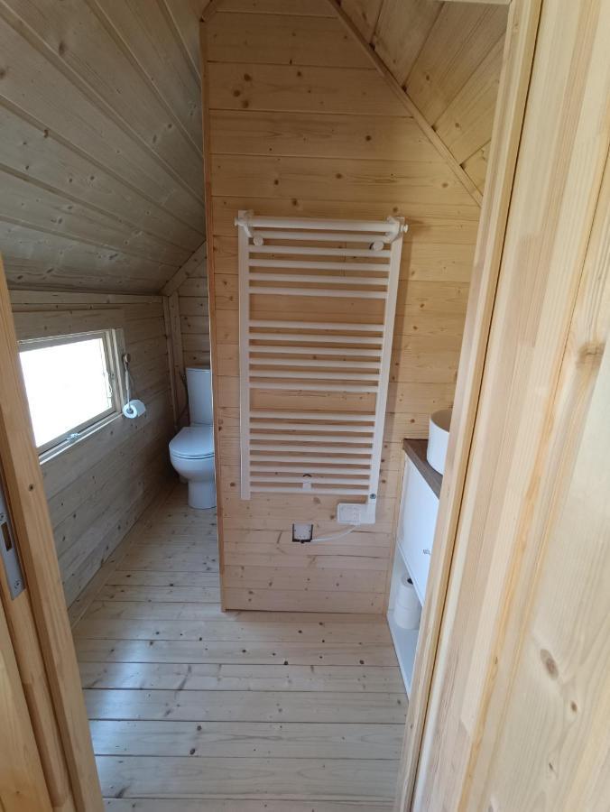 Les Cabanes Du Grand Nord Pradines  Exterior photo